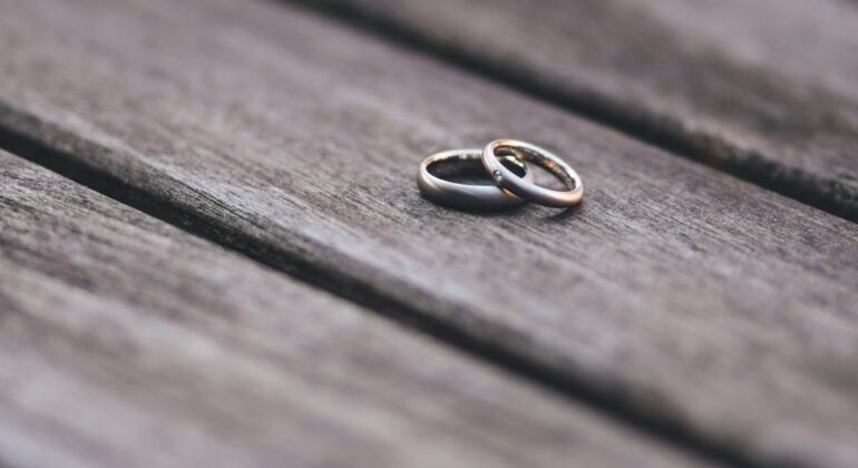 Zo kies je een verlovingsring die echt bij jullie past